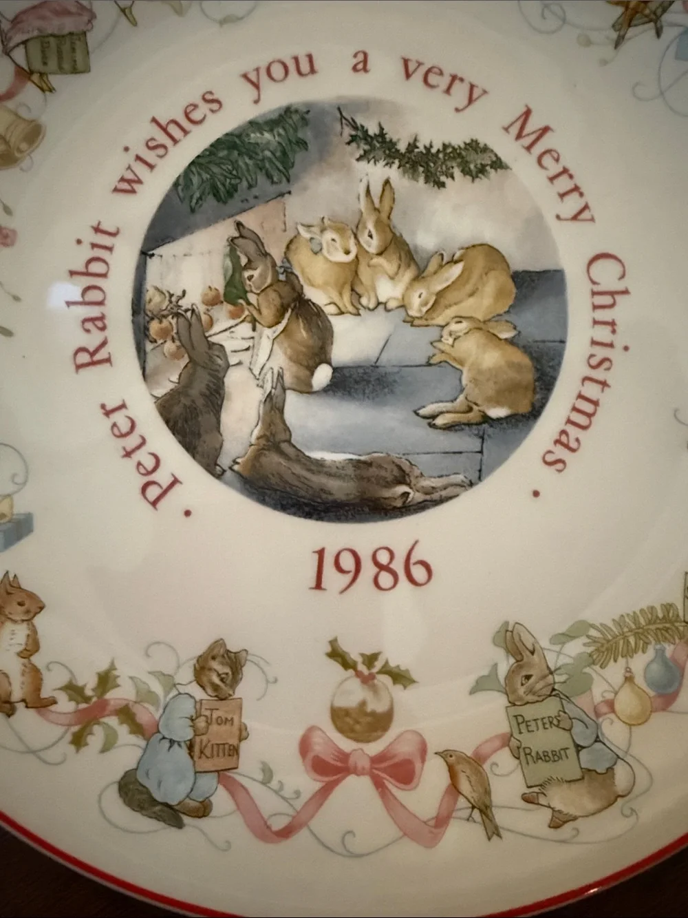 Wedgwood Peter Rabbit 1986 Merry Christmas Plate Beatrix‎ Potter Vintage England